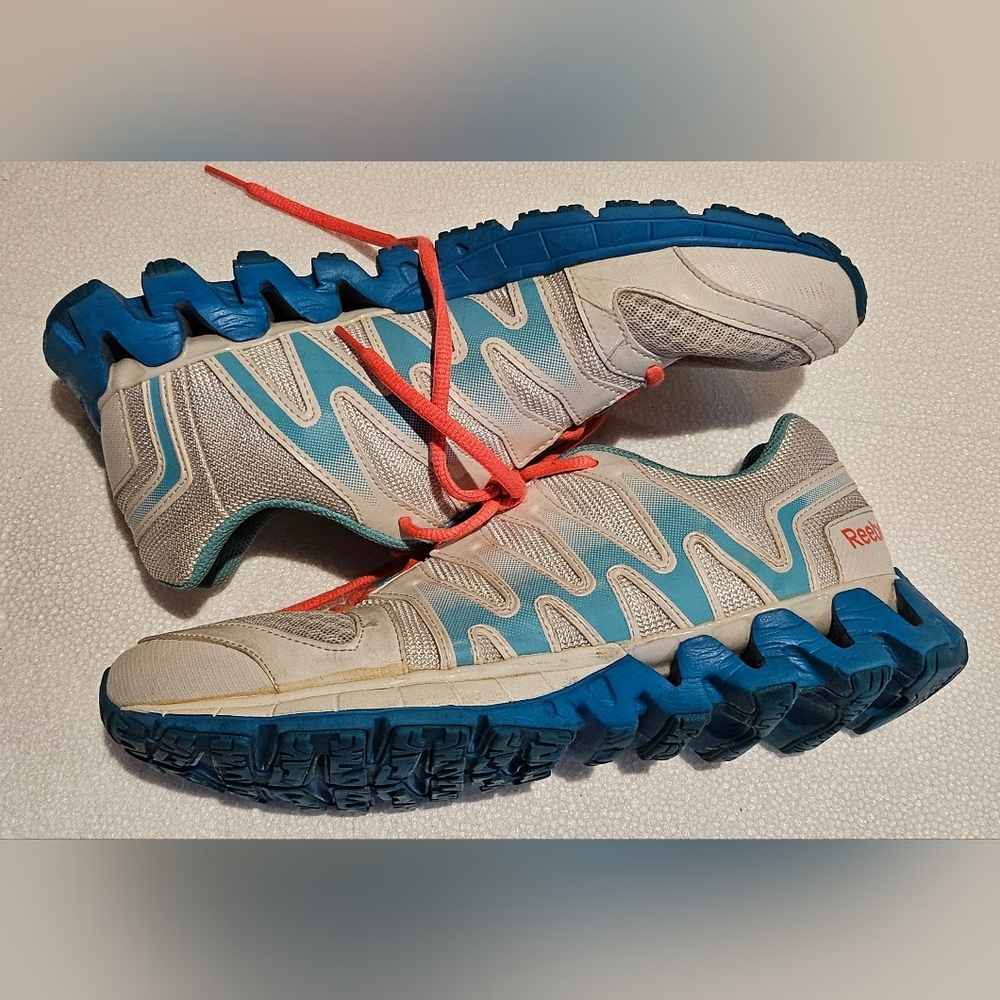 Reebok ZigTec Tahoe Road II Running Shoes Sneakers‎ Womens Size 9 White & Blue